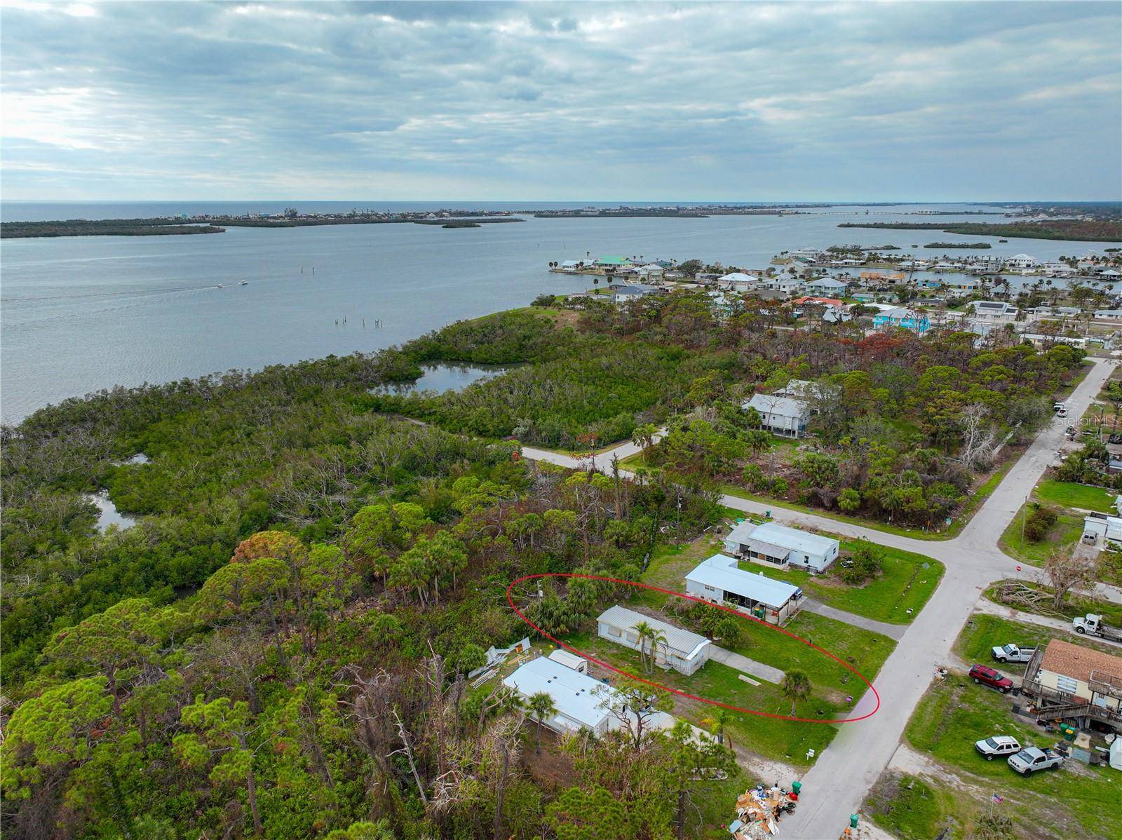 Englewood, FL 34224,2920 WATERSIDE DR