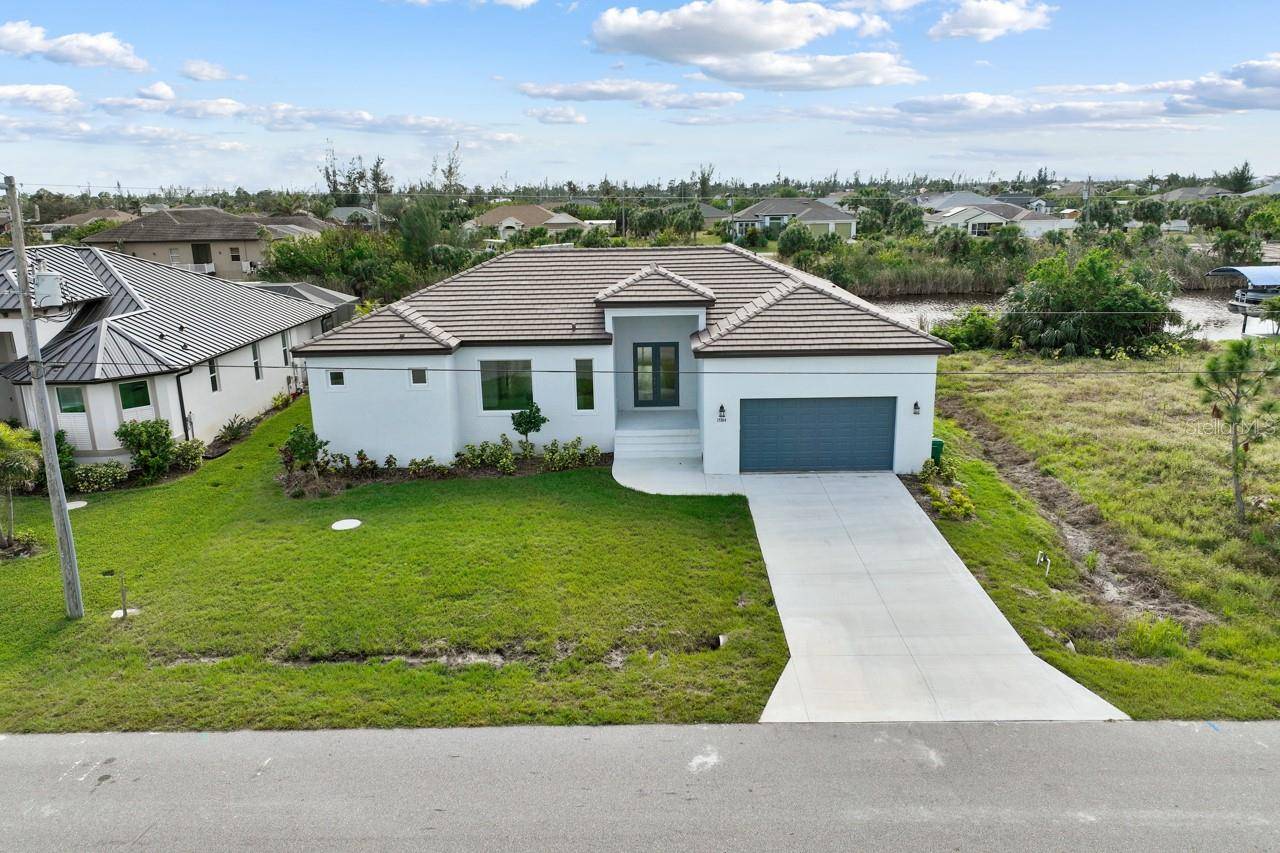 Port Charlotte, FL 33981,15384 HENNIPEN CIR