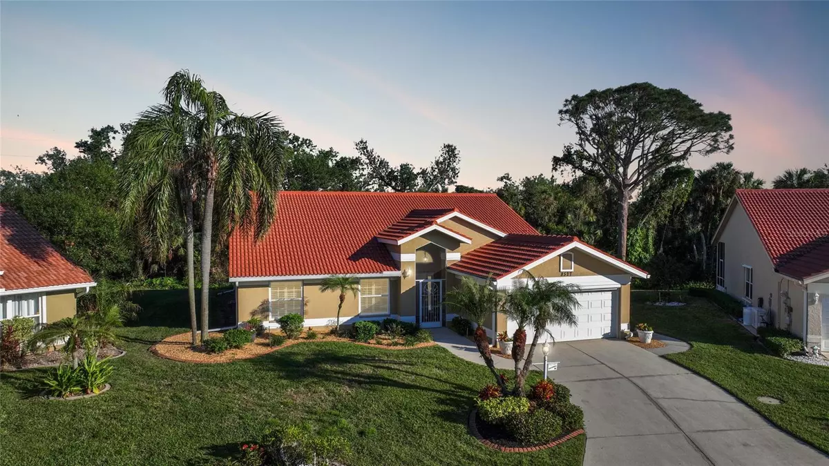 Englewood, FL 34224,8527 CREEKVIEW LN