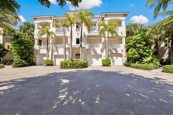 759 S HARBOR DR #1, Boca Grande, FL 33921