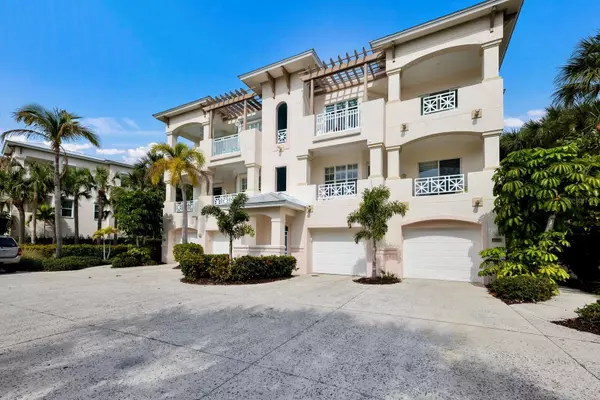 Boca Grande, FL 33921,775 HARBORSHORE DR #1