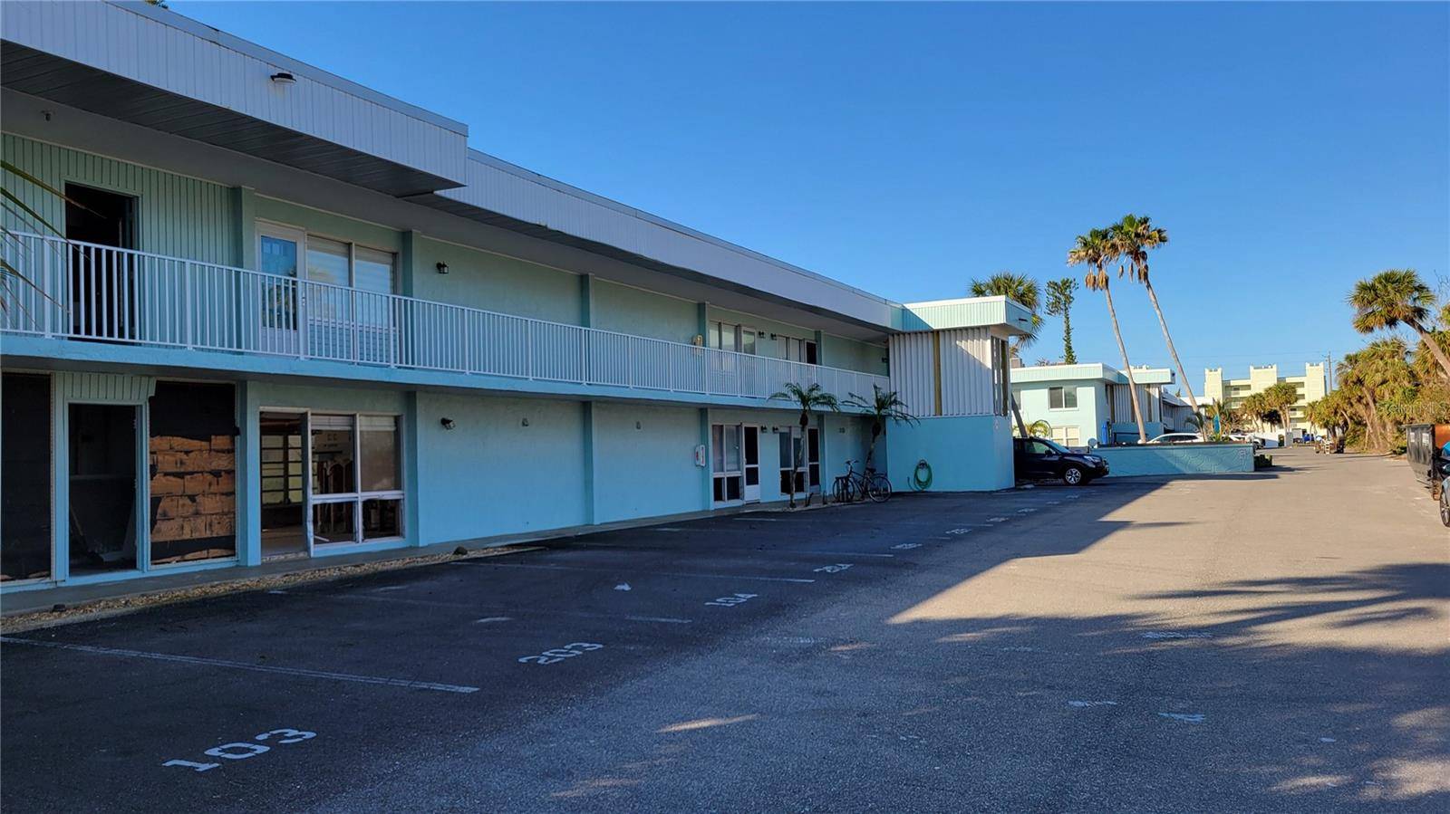 Englewood, FL 34223,5055 N BEACH RD #203
