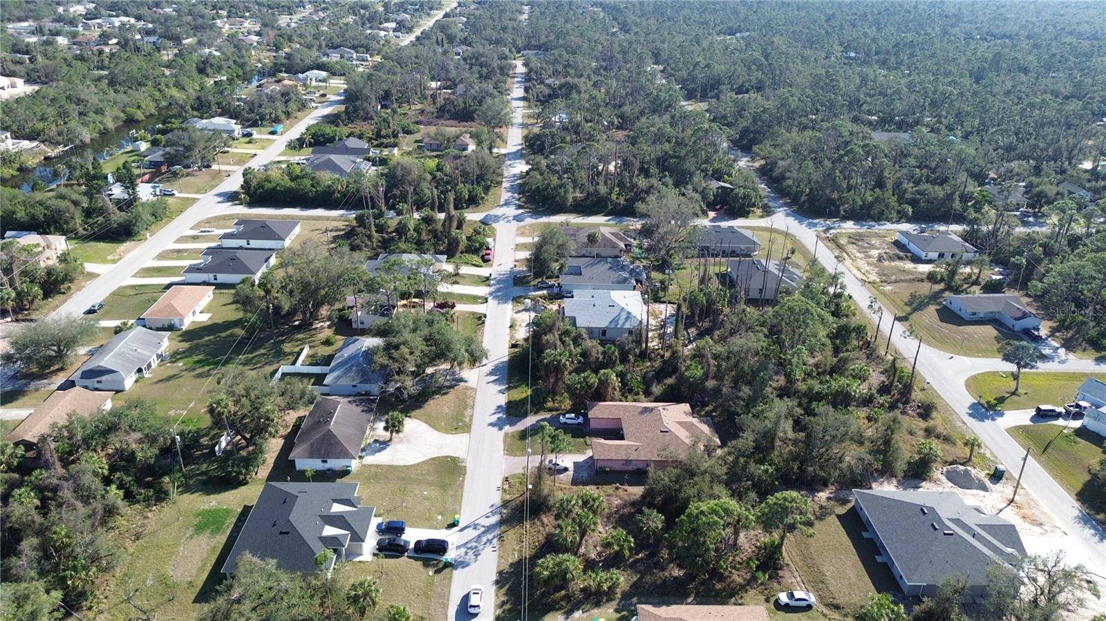 Port Charlotte, FL 33948,2045 REDMOND ST