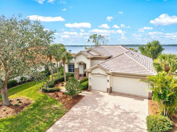 14026 ROYAL POINTE DR, Port Charlotte, FL 33953