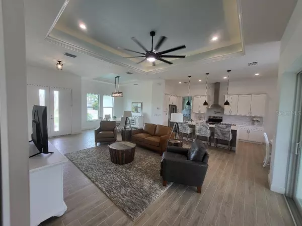 Rotonda West, FL 33947,418 ROTONDA CIR