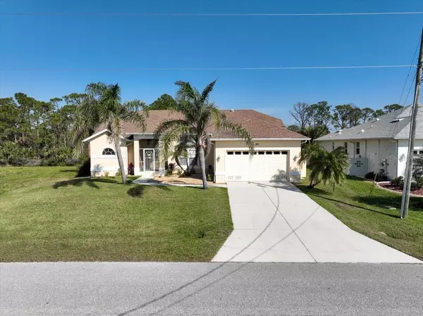 Rotonda West, FL 33947,127 WHITE MARSH LN