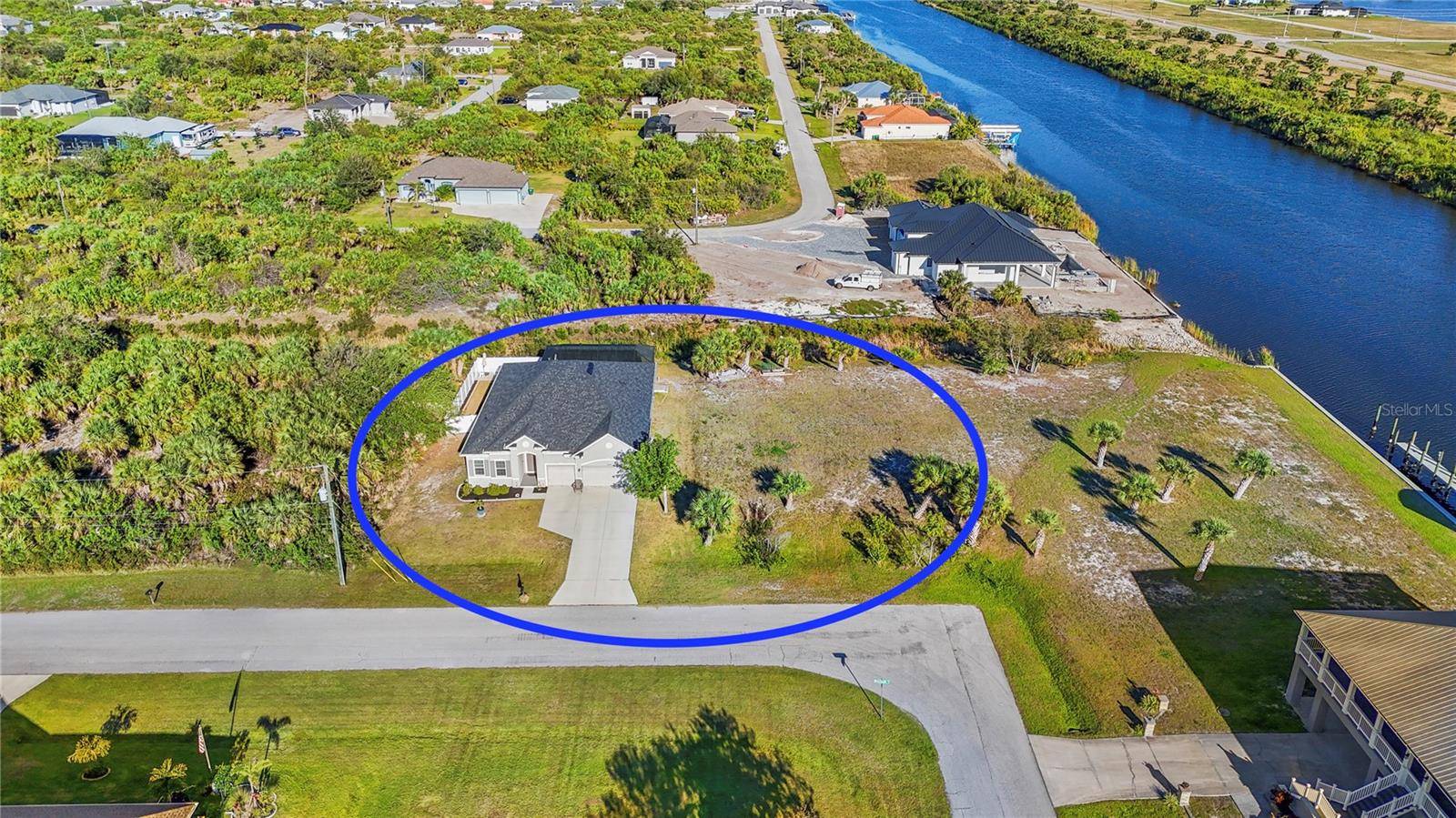 10498 BAY STATE DR, Port Charlotte, FL 33981