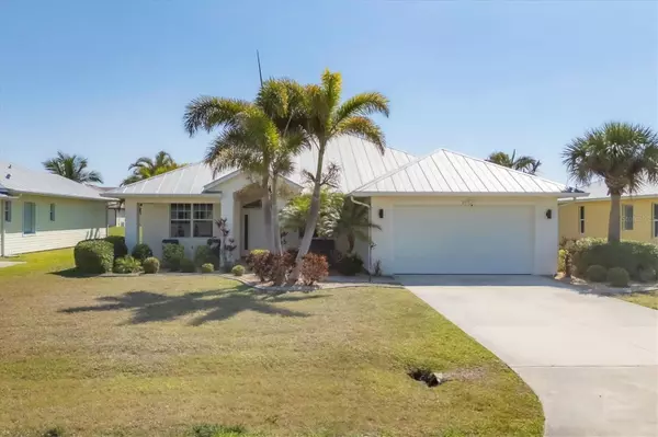 25 MEDALIST TER, Rotonda West, FL 33947