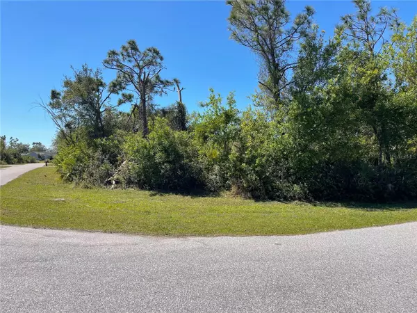 12353 EVELYN AVE, Port Charlotte, FL 33981