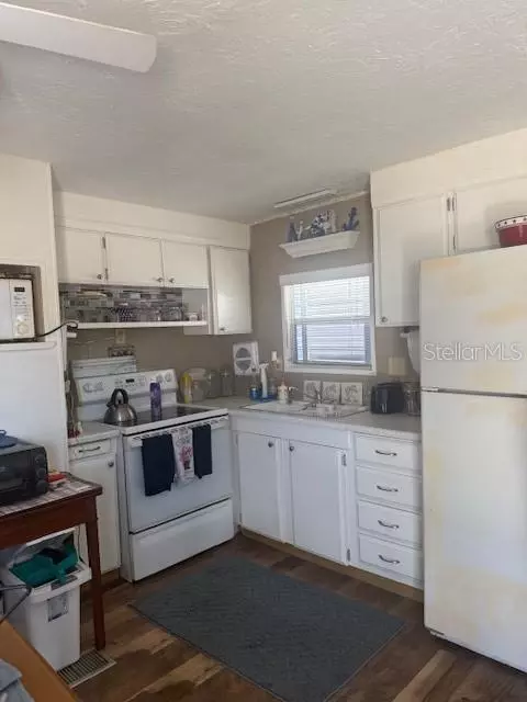 Port Charlotte, FL 33981,7428 ARBELA ST
