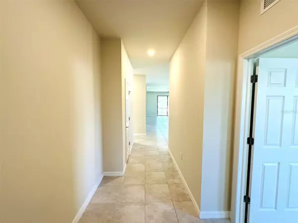 North Port, FL 34289,2572 SHERMAN OAK DR