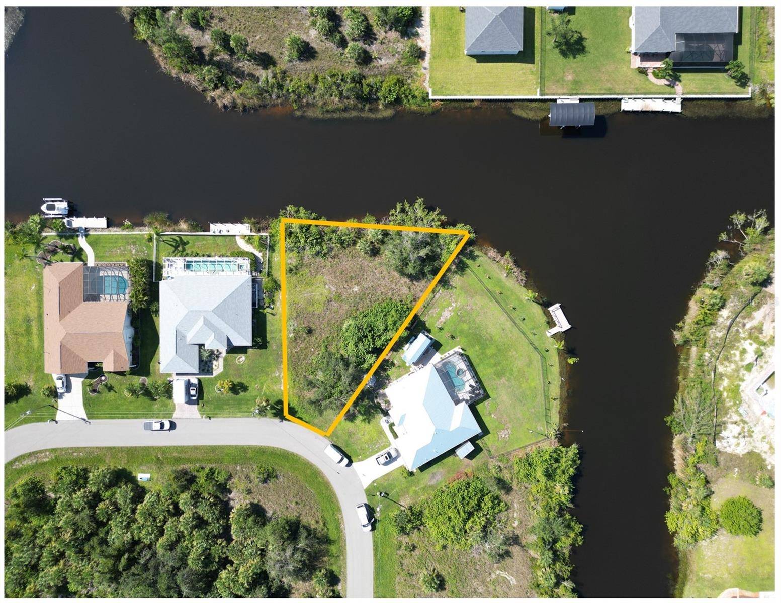 Port Charlotte, FL 33981,9588 NASTRAND CIR
