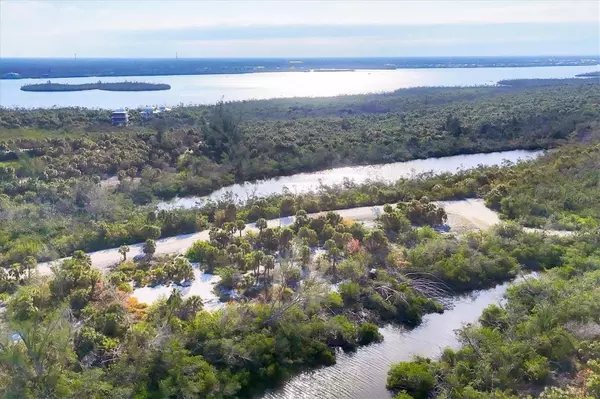 Placida, FL 33946,6150 RUM COVE DR