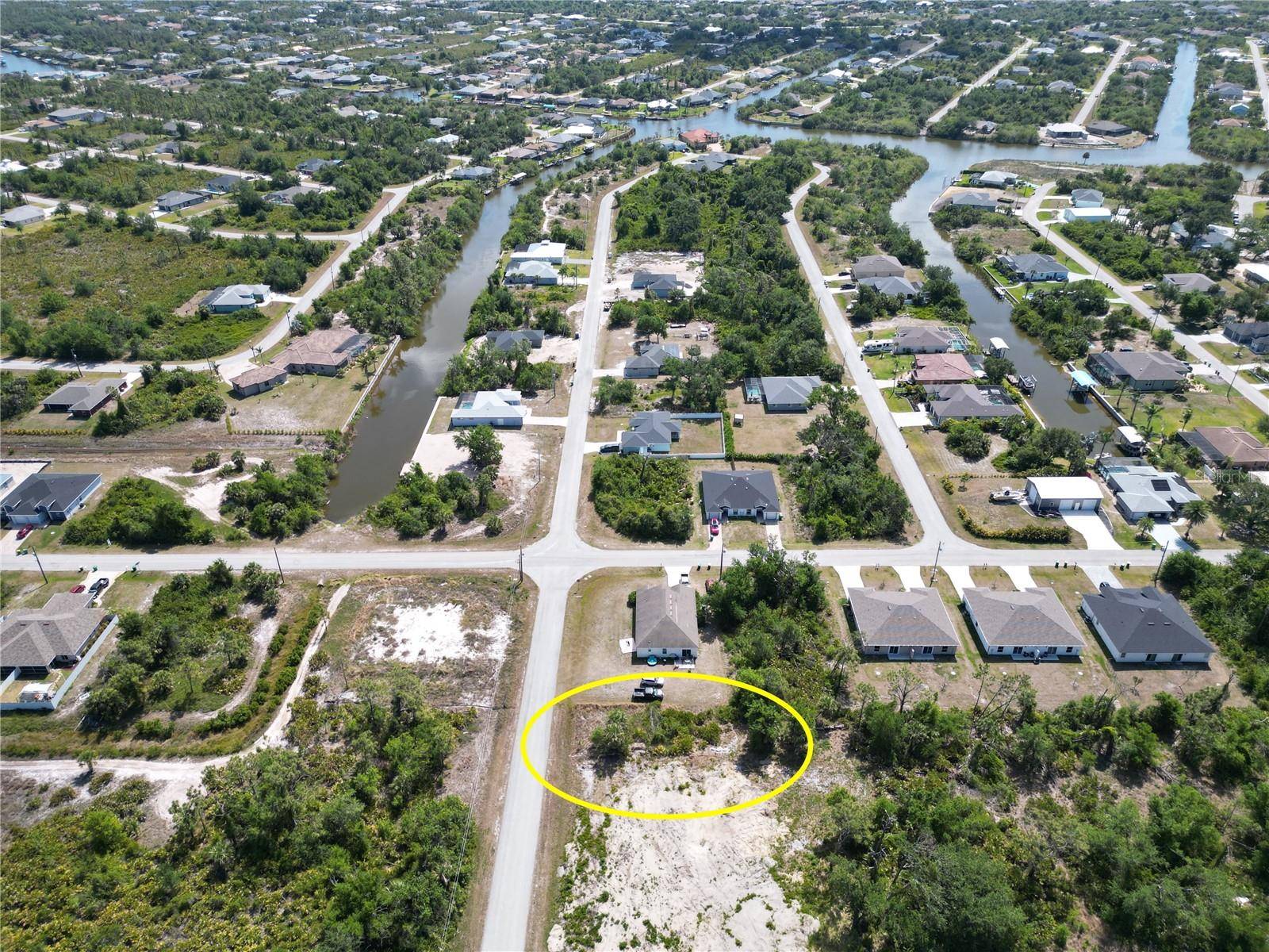 Port Charlotte, FL 33981,13123 AMARYLLIS CIR