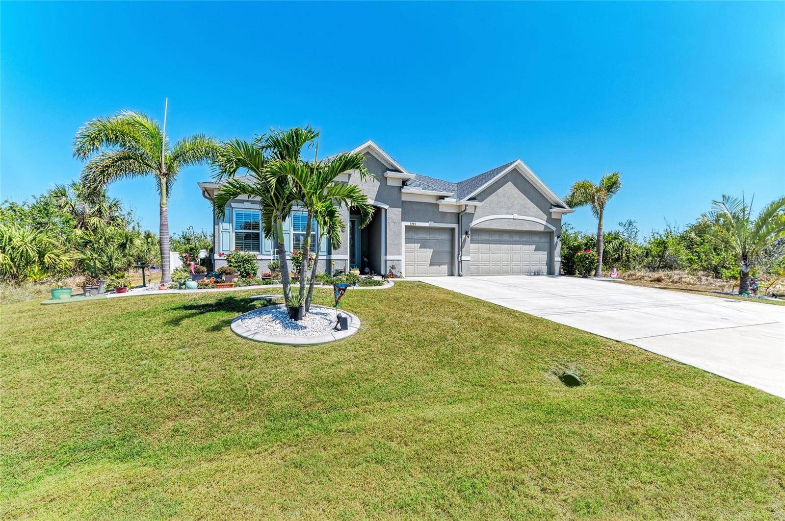 Port Charlotte, FL 33981,9283 NEWNAN CIR