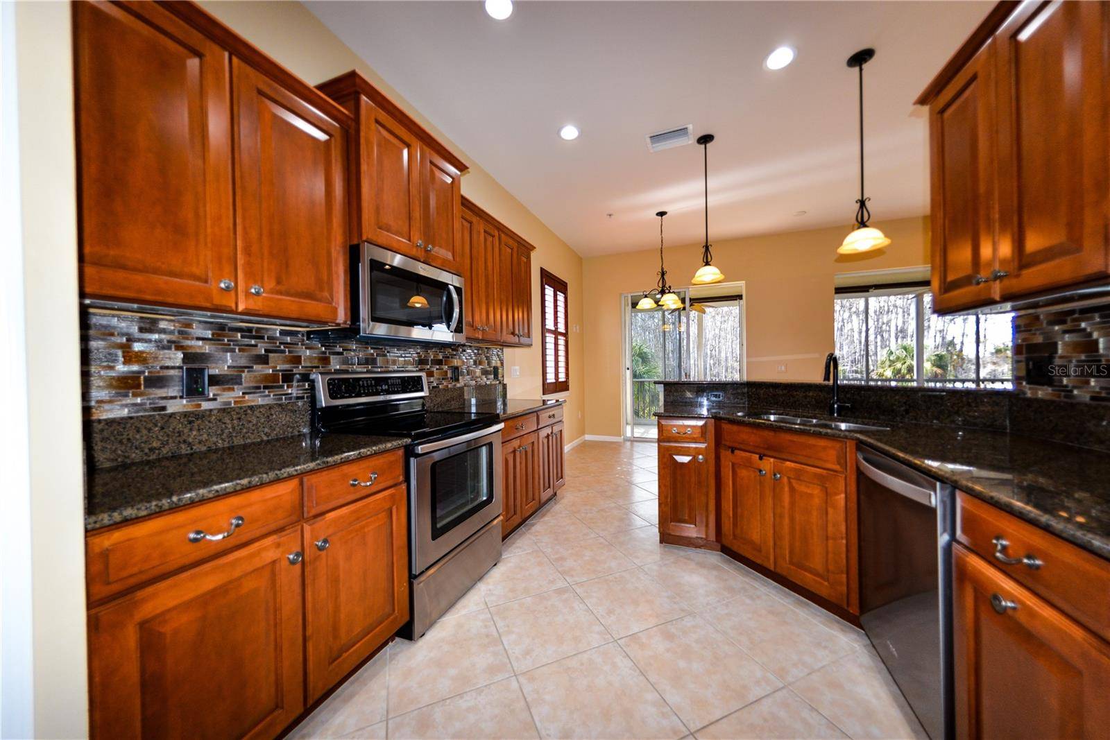 Fort Myers, FL 33913,12986 PENNINGTON PL #201