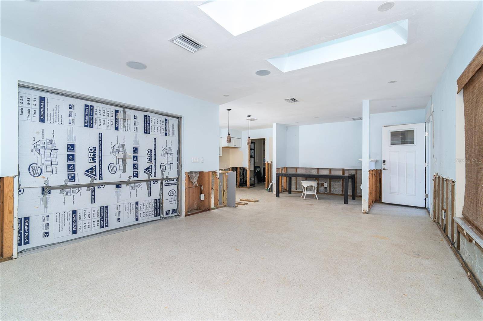 Englewood, FL 34223,4093 PELICAN SHORES CIR