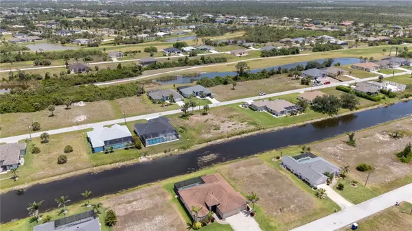 Rotonda West, FL 33947,227 & 229 TOURNAMENT RD