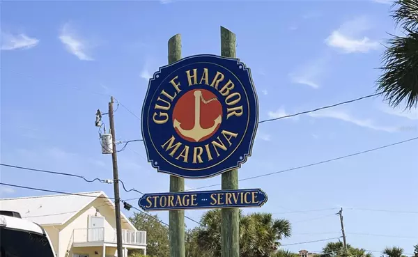 100 CIRCUIT RD #S15, Nokomis, FL 34275