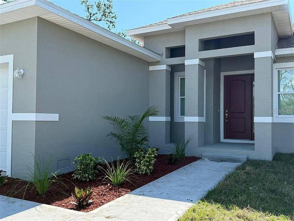 Port Charlotte, FL 33954,18043 HILLSBOROUGH BLVD
