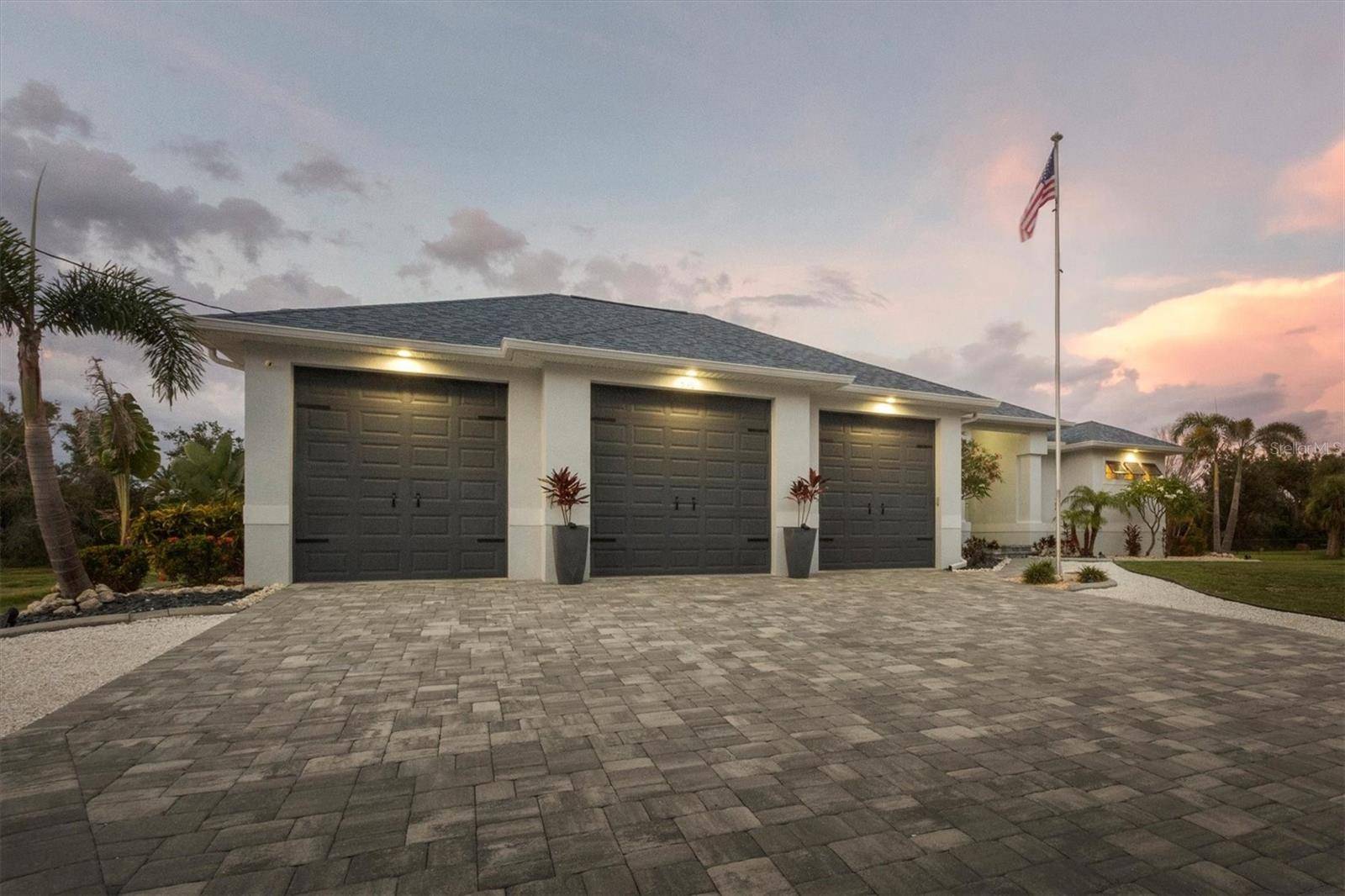 Placida, FL 33946,530 SPANIARDS RD
