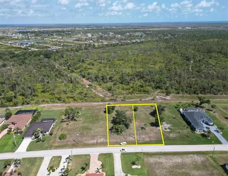 1055 BOUNDARY BLVD, Rotonda West, FL 33947