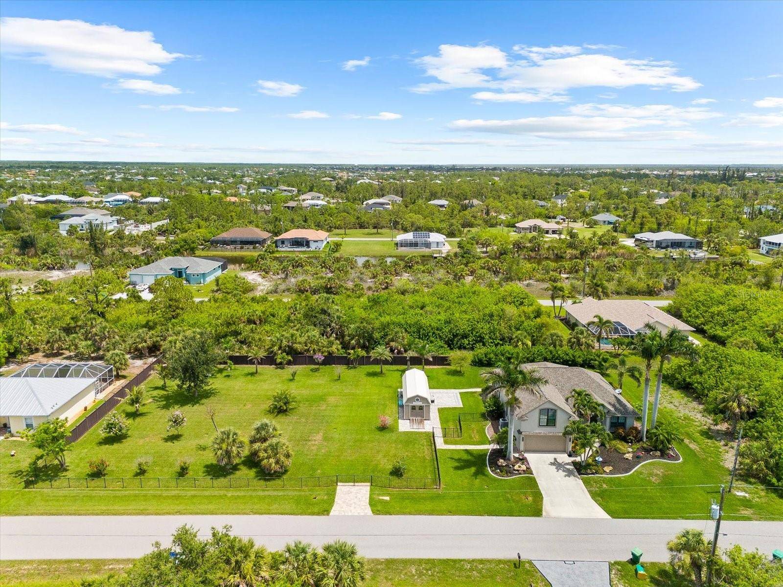 Port Charlotte, FL 33981,15521 LAKELAND CIR