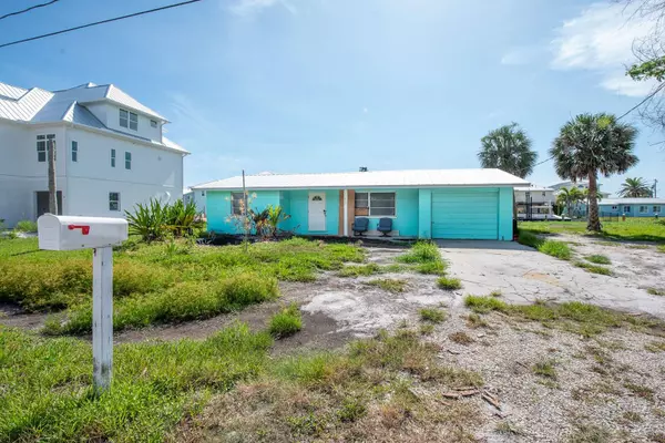 Englewood, FL 34224,10452 RAYMOND ST