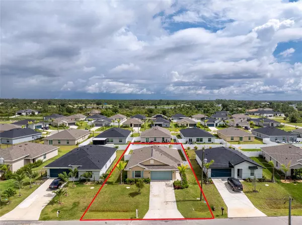 Rotonda West, FL 33947,108 OAKWOOD CT