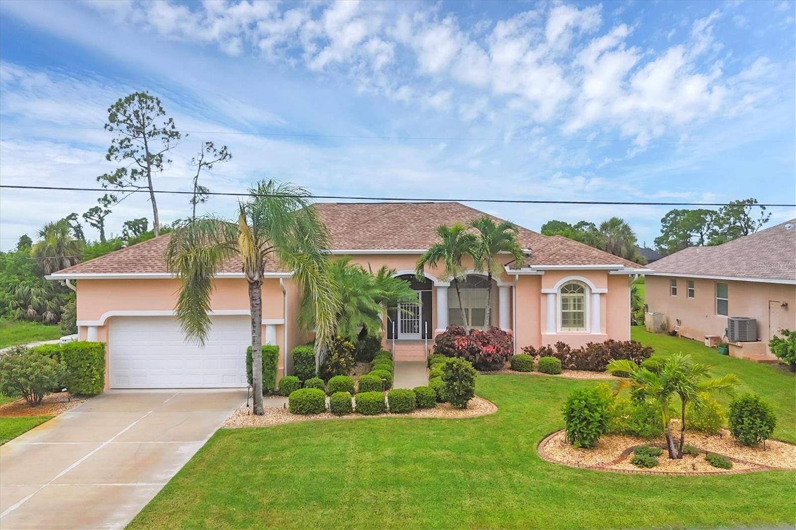 4 PINE VALLEY PL, Rotonda West, FL 33947