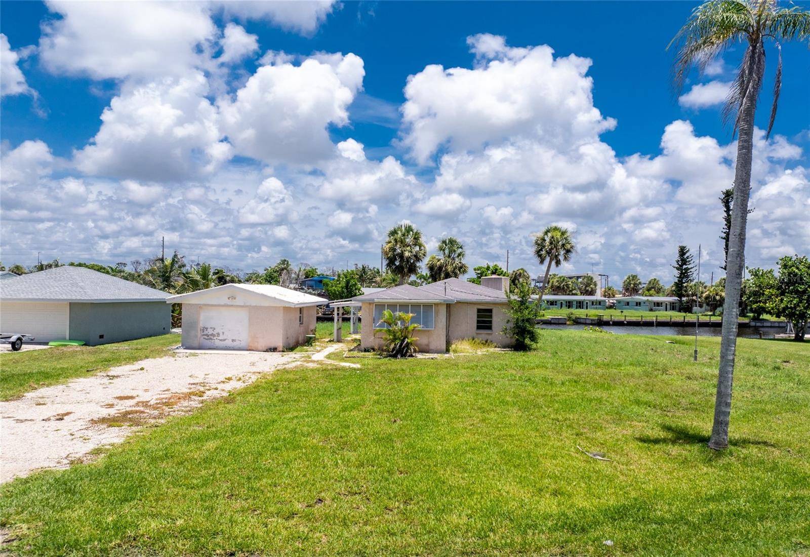 Englewood, FL 34223,1899 RIVERSIDE DR