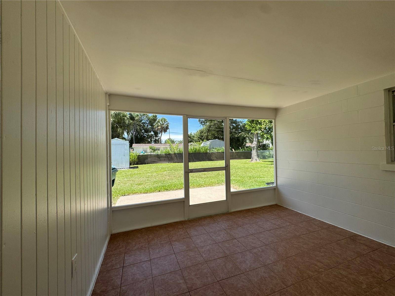 Englewood, FL 34224,8361 PELICAN RD