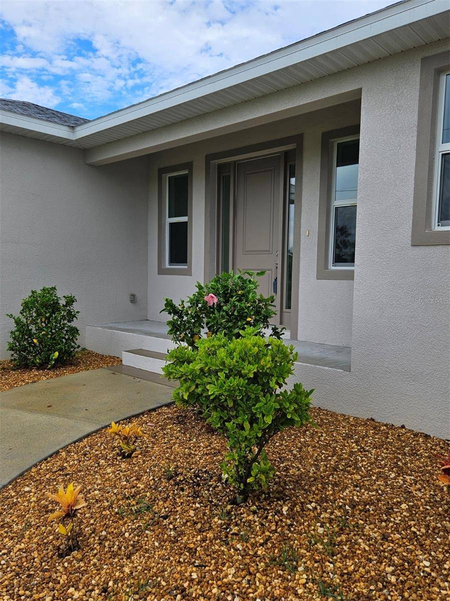 Port Charlotte, FL 33981,8343 OLSEN ST