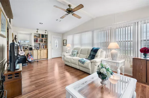 Englewood, FL 34223,801 SEABROOKE DR