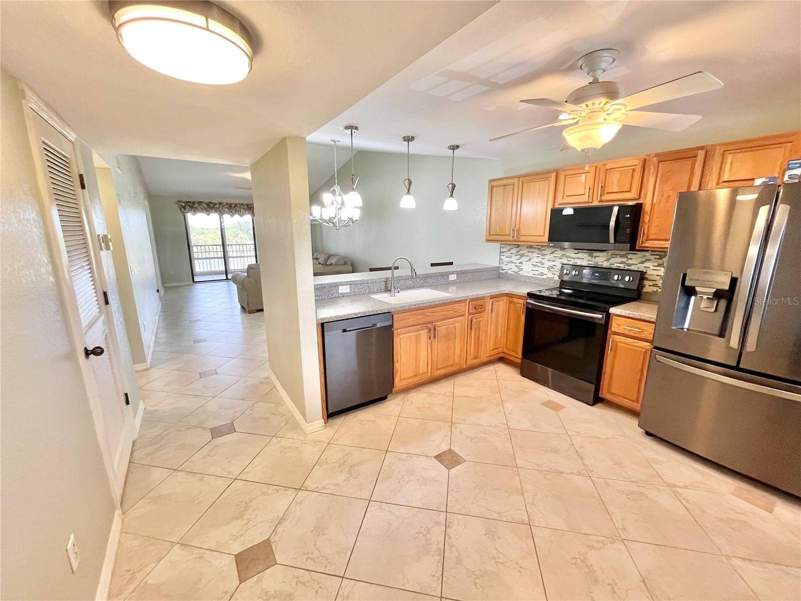 Punta Gorda, FL 33983,175 KINGS HWY #236