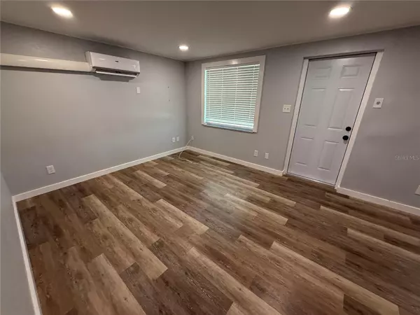 Englewood, FL 34223,533 STEWART ST