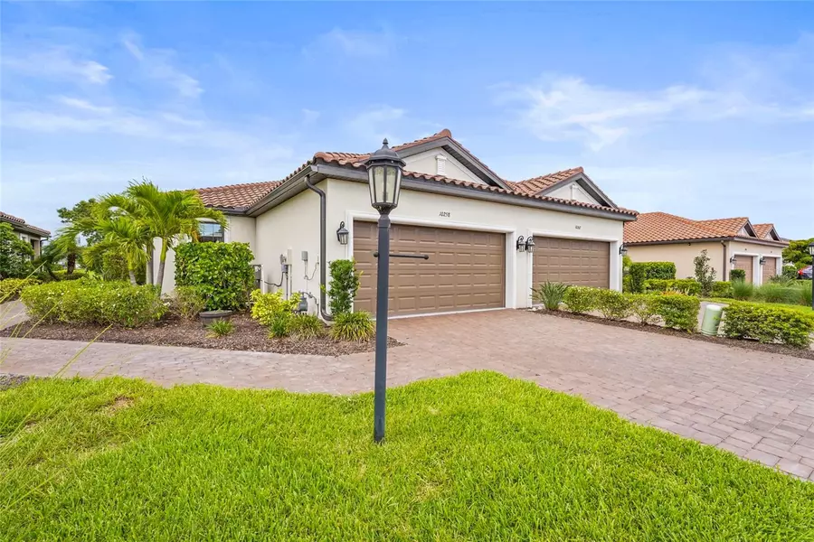 10258 MORNING MIST LN, Sarasota, FL 34241
