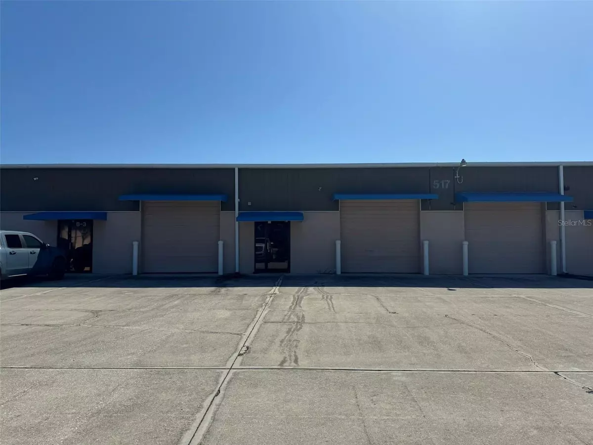 Englewood, FL 34223,517 PAUL MORRIS DR #B2