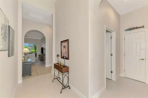 Port Charlotte, FL 33953,13384 GOLF POINTE DR