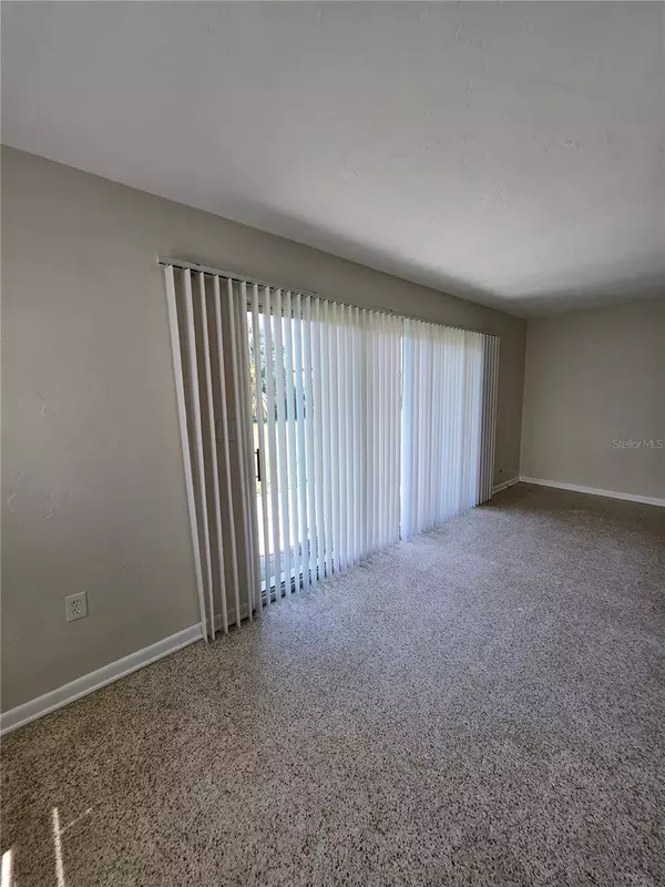 Port Charlotte, FL 33952,2433 DEEDRA ST