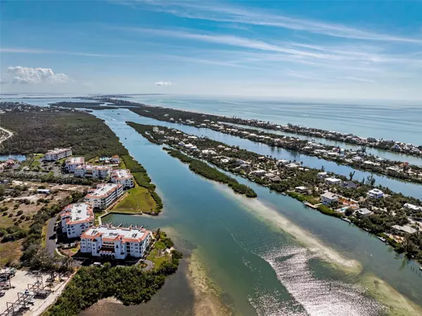 Placida, FL 33946,11160 HACIENDA DEL MAR BLVD #D-301