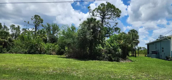 Rotonda West, FL 33947,133 COCA LN