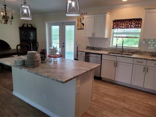 Port Charlotte, FL 33981,4340 KENNEL ST