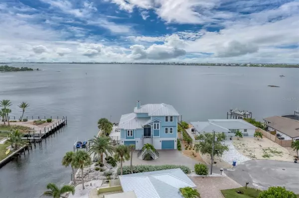 Englewood, FL 34223,4 SOUTHWIND DR