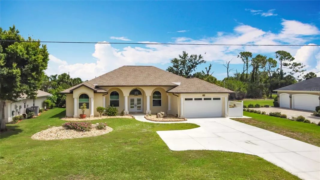 613 BOUNDARY BLVD, Rotonda West, FL 33947