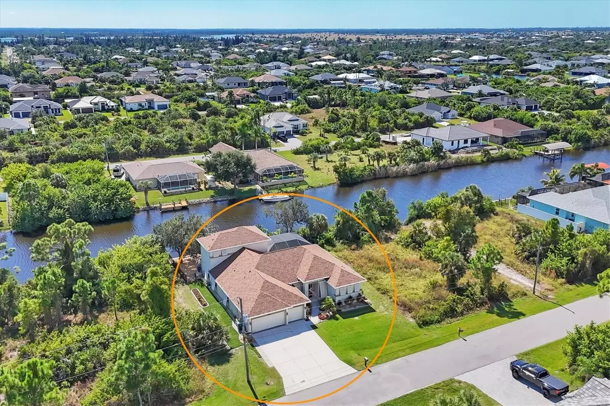 Port Charlotte, FL 33981,15392 ALDAMA CIR