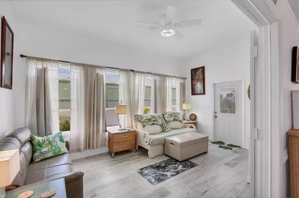 Port Charlotte, FL 33981,7474 DANVERS CIR