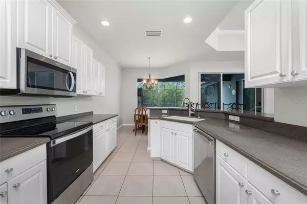 Rotonda West, FL 33947,108 COCA LN