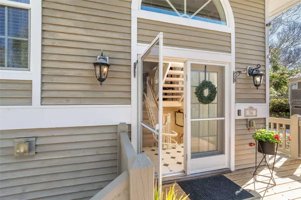 Boca Grande, FL 33921,36 SEAWATCH DR