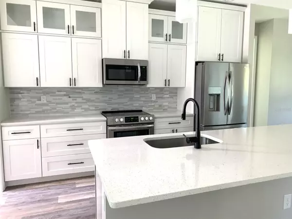 Port Charlotte, FL 33981,7410 ELLIS LN